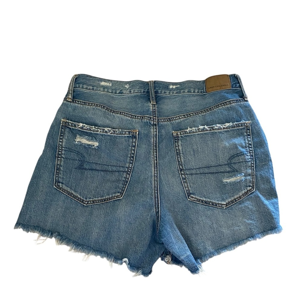 American Eagle 90s boyfriend cut off distressed jean shorts  Denim Spring Summer - Picture 5 of 5